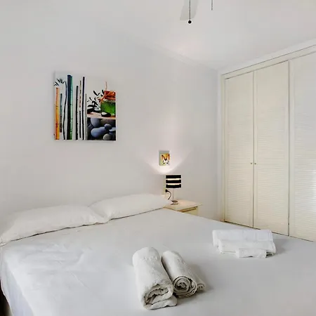 Апартаменты Ceyla *